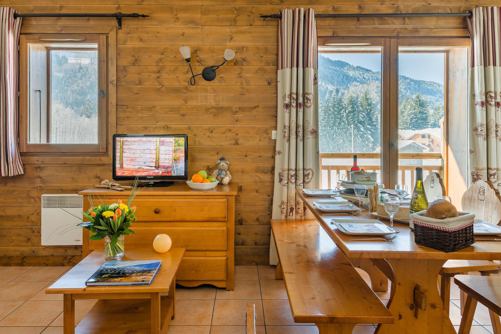 Lagrange Vacances Les Fermes De Samoens Hotel Екстериор снимка