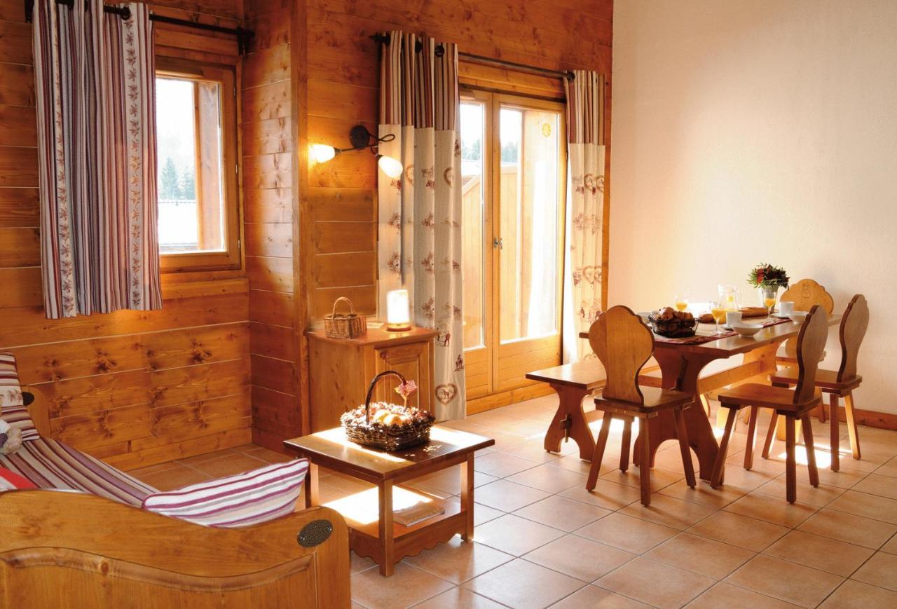 Lagrange Vacances Les Fermes De Samoens Hotel Стая снимка